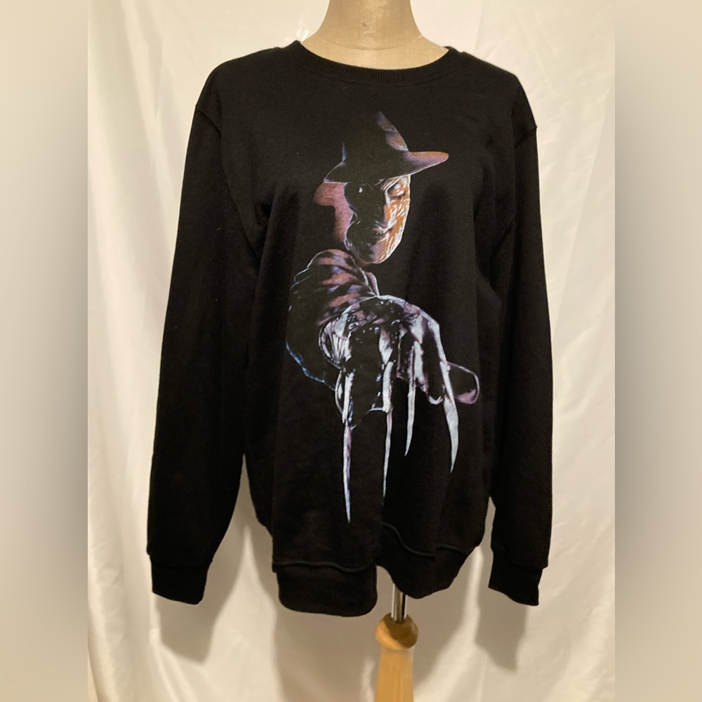 NWOT Nighmare on Elm Street Freddy Krueger scoop neck sweater size L